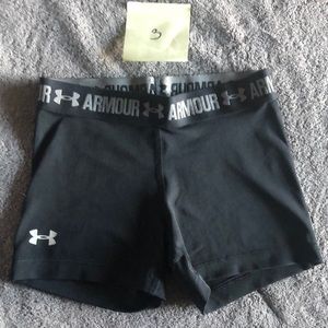 Under Armour volleyball spandex - size small